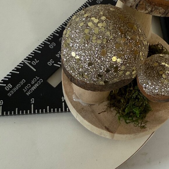 Retro Style Mushroom Figurine Set Golden Glitter Cap Fairy Garden Wood Resin - Picture 9 of 14